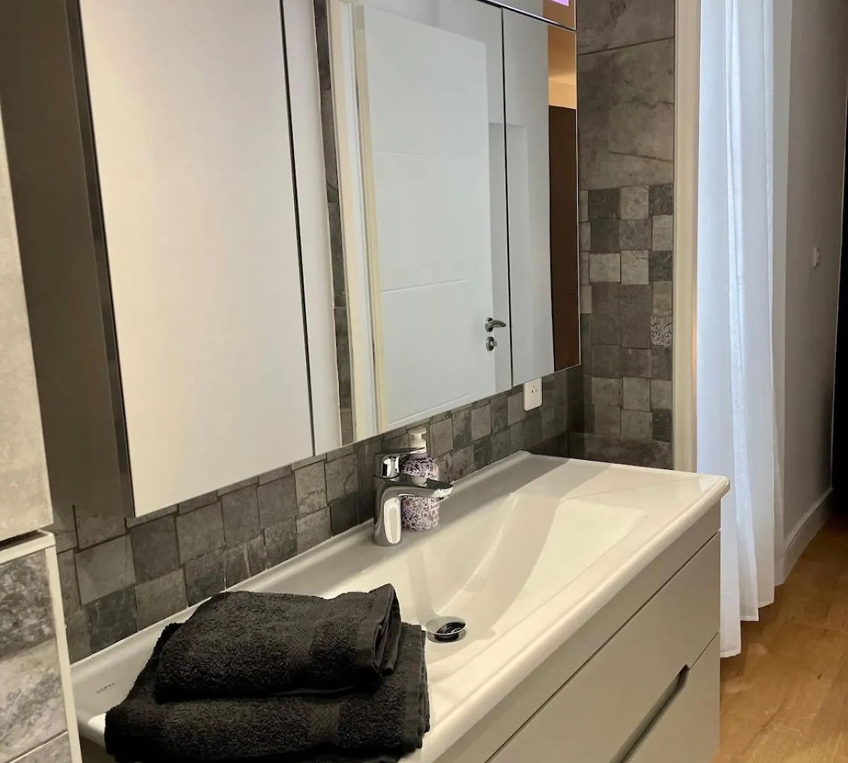 Saint-Germain Prestige - Luxury Parisian Hideaway Apartment France