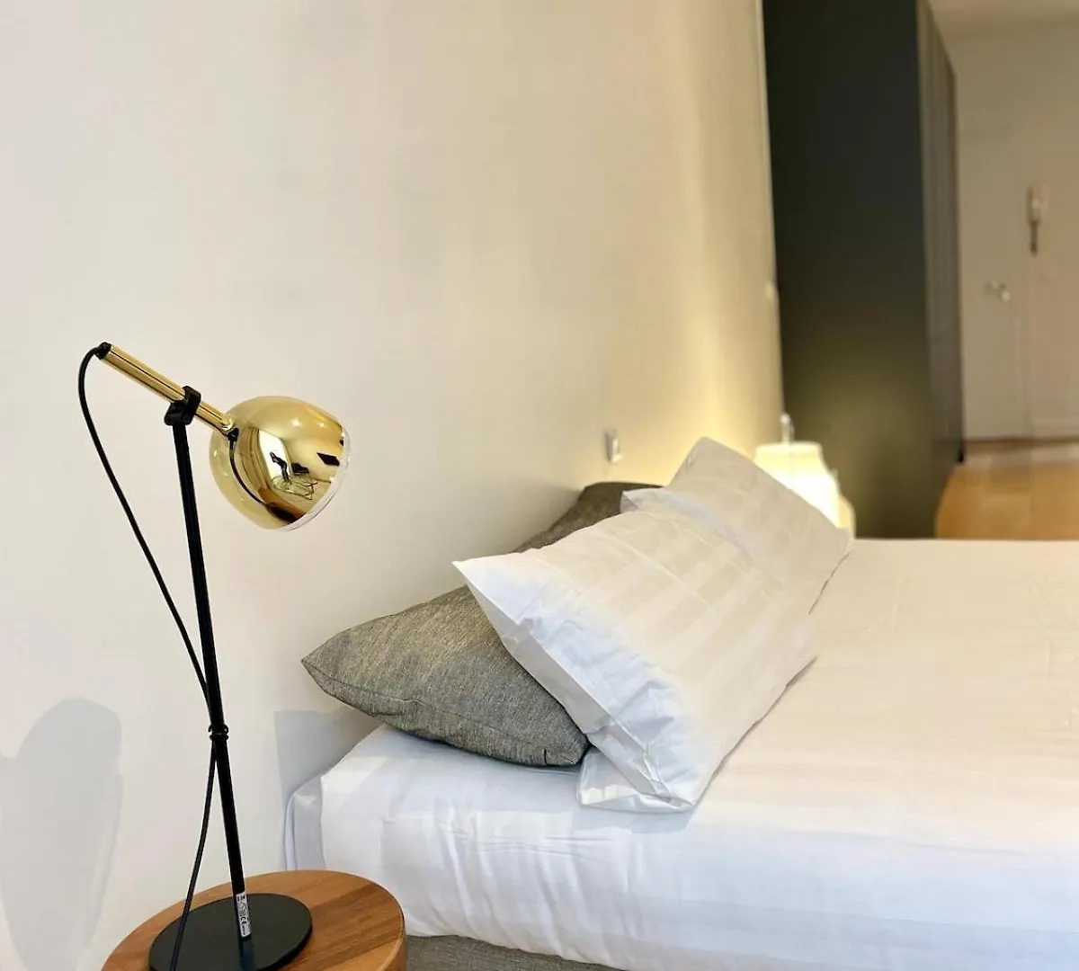 Saint-Germain Prestige - Luxury Parisian Hideaway Apartment 0*, Paris