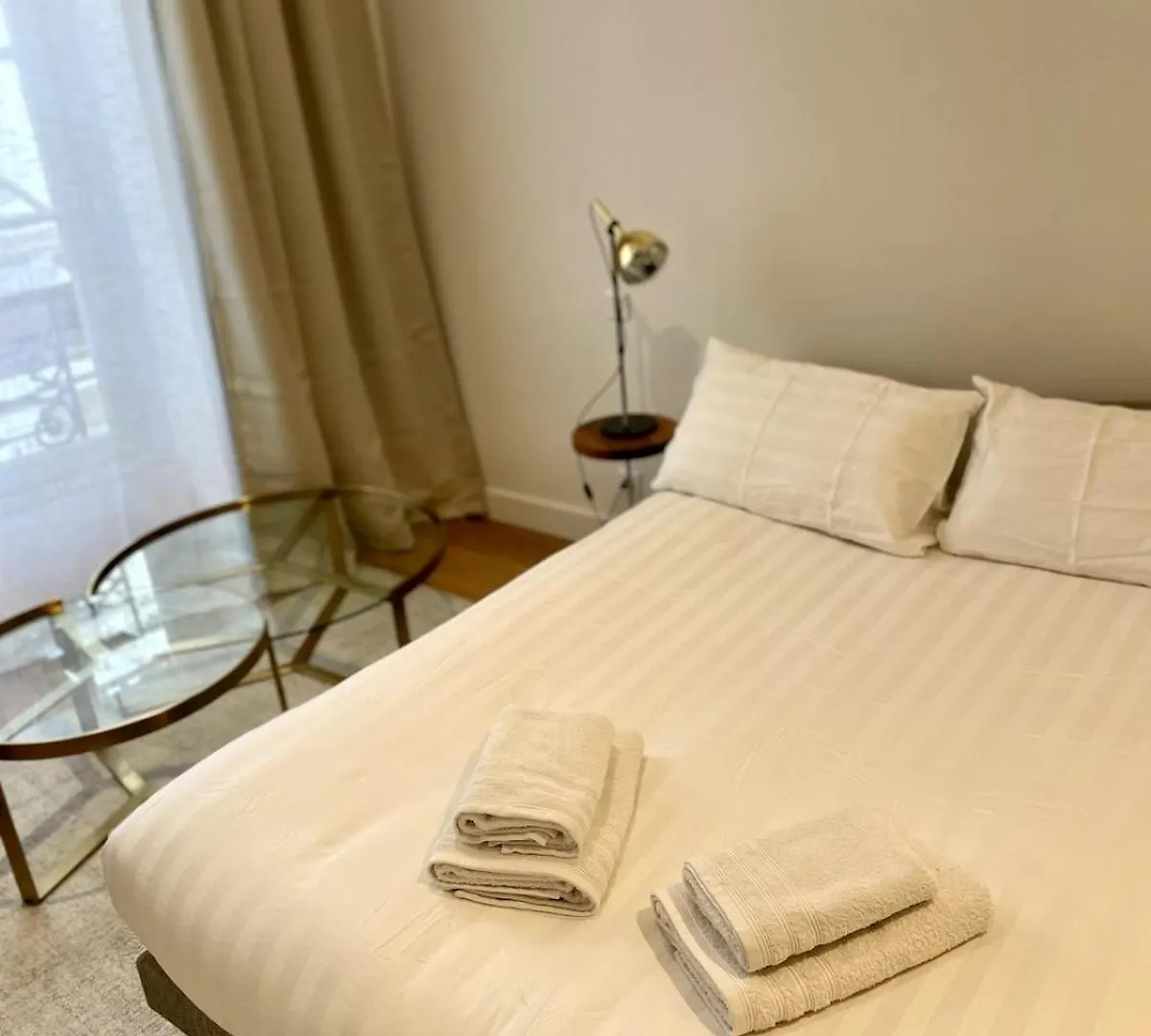 Saint-Germain Prestige - Luxury Parisian Hideaway Apartment Paris